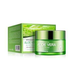 Refresh & Moisture Aloe Vera Cream