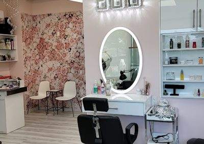 beautyland salon interior